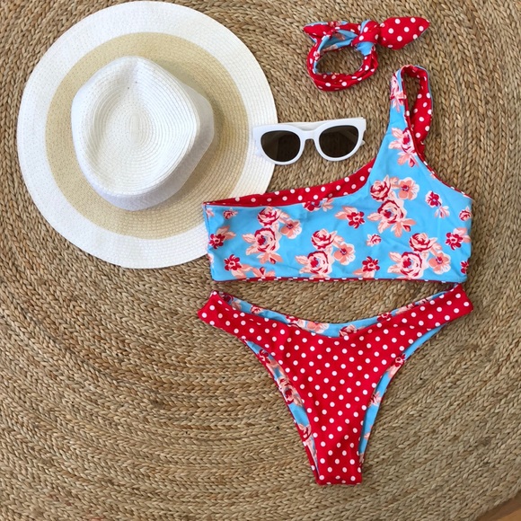 NWT• LAST ☝🏼 Retro reversible swim set - Picture 7 of 8